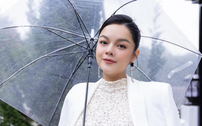 Giữa sóng gió thị phi khi mang bầu lần 3, Phạm Quỳnh Anh cảm ơn những 'người đặc biệt' Ảnh 2