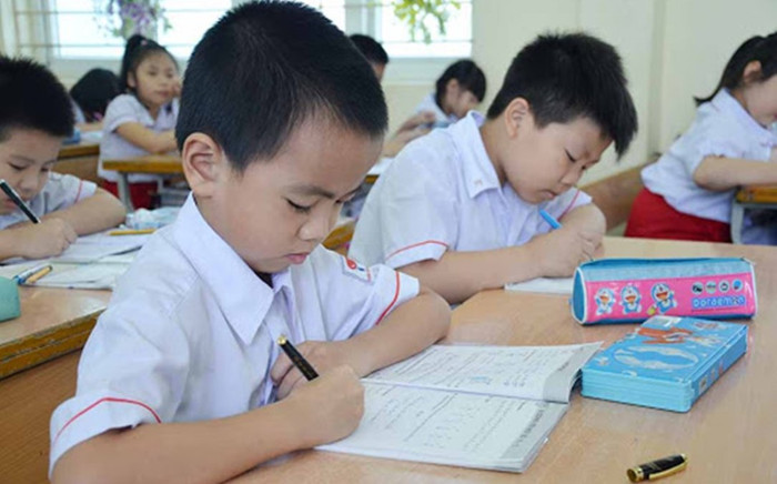 Bài văn miêu tả 'đêm ở quê' của học sinh lớp 1 khiến ai đọc cũng 'líu lưỡi' Ảnh 2