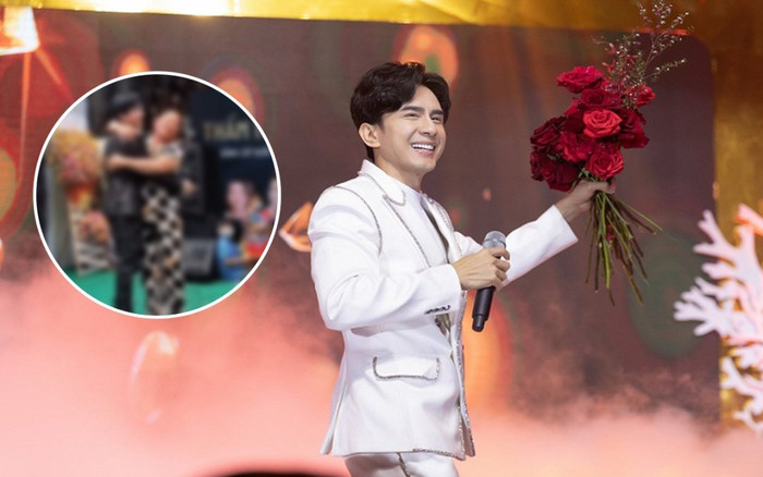 Fan nữ lớn tuổi xúc động, ôm chầm lấy Đan Trường ngay trên sân khấu khiến netizen nghẹn ngào Ảnh 2