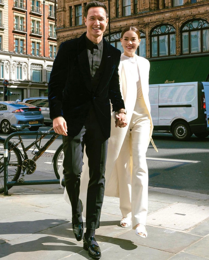 Chăm diện outfit cắt xẻ, Hồ Ngọc Hà khiến dân tình 'xịt máu mũi' với đường cong nóng bỏng Ảnh 12