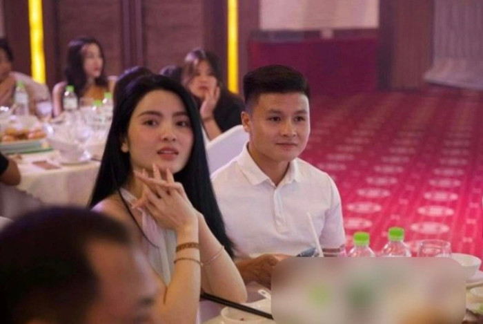 'Tình tin đồn' của Quang Hải có phản ứng ra sao khi bị 'cà khịa' chuyện tình 'phi công' Ảnh 4