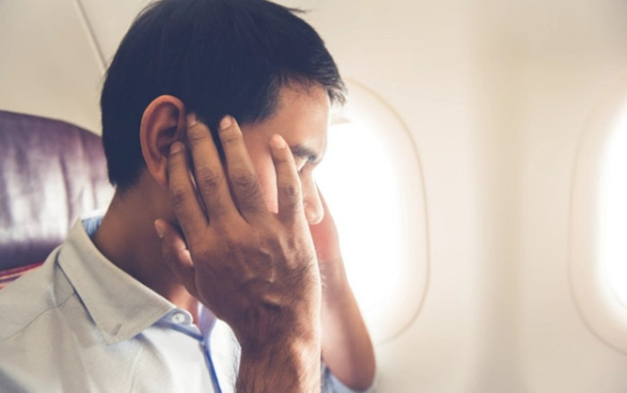 Những sai lầm lớn khiến nhiều hành khách bị ù tai khi trên máy bay Ảnh 2