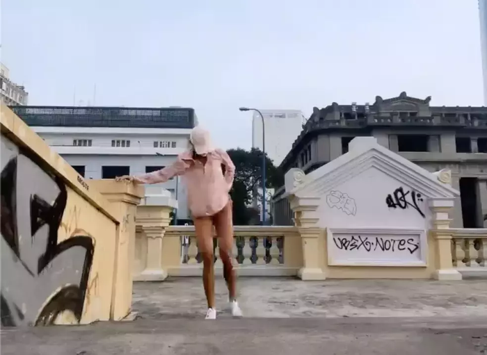 Những lần diện đồ tập của mỹ nhân Việt khiến netizen 'ngượng dùm': Siêu mẫu Hà Anh cũng góp mặt Ảnh 4