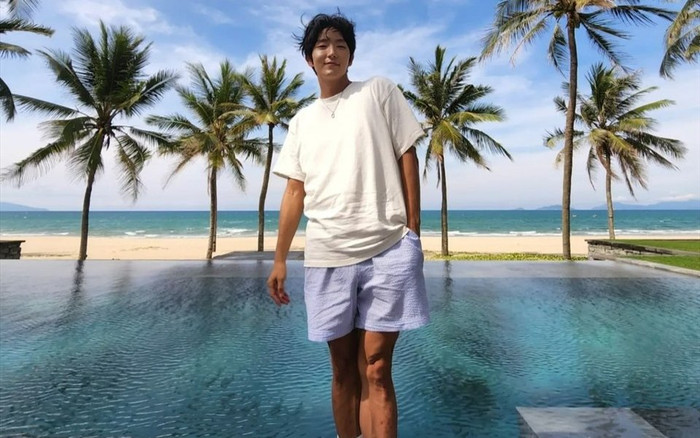 Những lần sao quốc tế âm thầm sang Việt Nam: Lee Jun Ki 'nhập gia tùy tục', Won Bin kín tiếng Ảnh 2