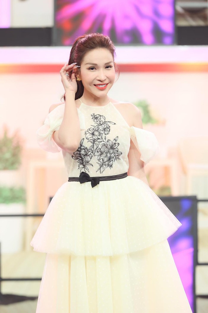 Ánh mắt 'hình viên đạn' của Lê Dương Bảo Lâm và Puka dành cho Khả Như khi đang hát hit Miu Lê Ảnh 12