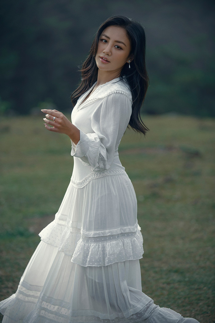 Văn Mai Hương thừa nhận từng có 50 nỗi đau: Chuyện gì đây? Ảnh 3