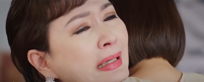 Thương Ngày Nắng Về 2: Tranh cãi xung quanh quyết định từ bỏ quyền làm mẹ của bà Kim Nhung Ảnh 6