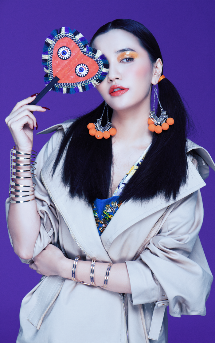 Chụp vội nhan sắc của Bích Phương ngay sau khi vừa kết thúc buổi diễn: Đẹp bất chấp camera thường! Ảnh 7