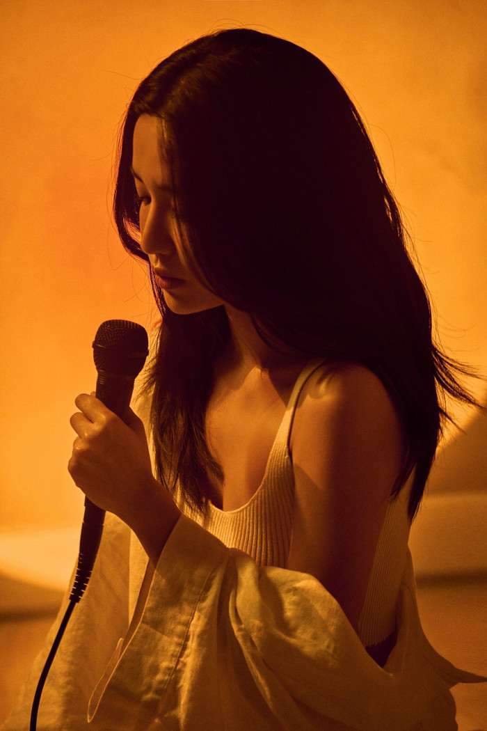 Chụp vội nhan sắc của Bích Phương ngay sau khi vừa kết thúc buổi diễn: Đẹp bất chấp camera thường! Ảnh 6