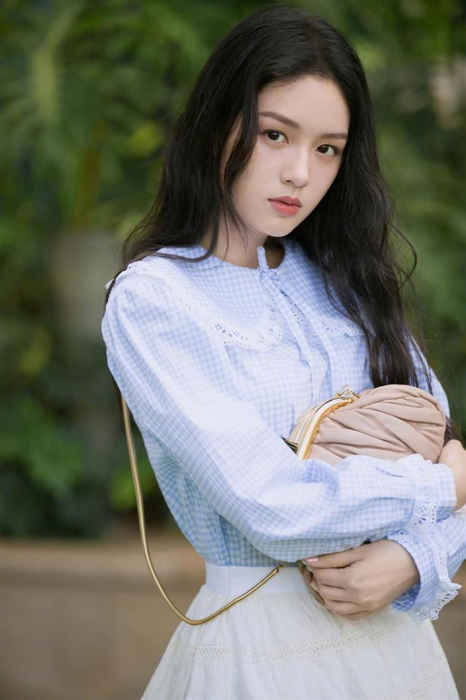 Triệu Lộ Tư được xếp vào hàng tứ tiểu hoa 95, khán giả chê không bằng người này Ảnh 5