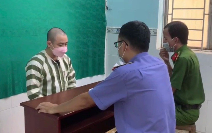 Khởi tố, bắt tạm giam diễn viên hài Hữu Tín Ảnh 2