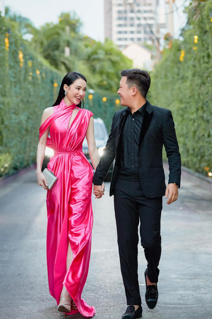 Đăng ảnh hạnh phúc bên Trường Giang nhưng Nhã Phương nhờ fan 'giấu kín' điều này Ảnh 6