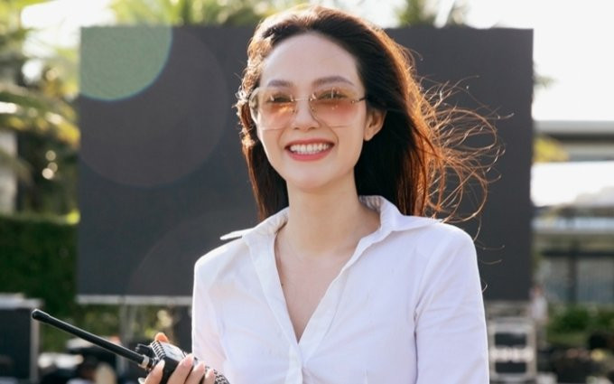 Minh Hằng trước giờ G: Đích thân làm đạo diễn tổng duyệt, luôn nở nụ cười trên môi Ảnh 2