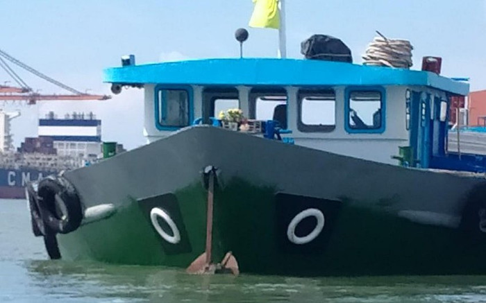 Xuyên đêm tìm kiếm thiếu nữ 16 tuổi nghi rơi từ sà lan xuống sông mất tích Ảnh 2