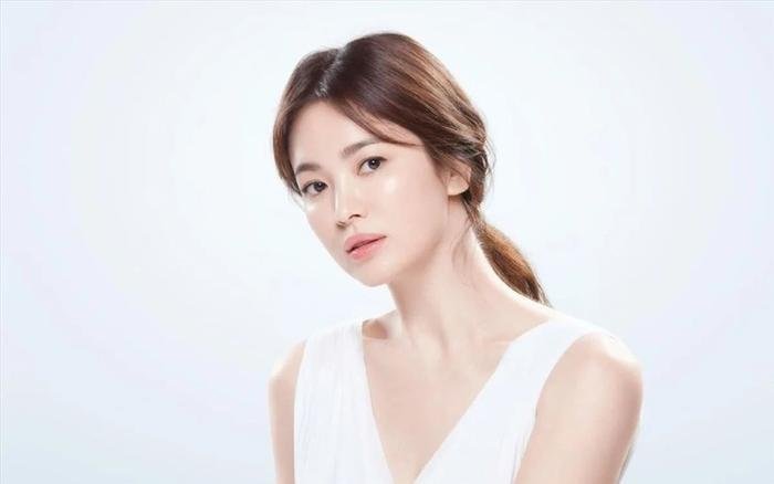 Phim đưa mỹ nhân Hàn 'một bước thành sao': Song Hye Kyo quá may mắn, Son Ye Jin thành huyền thoại Ảnh 5