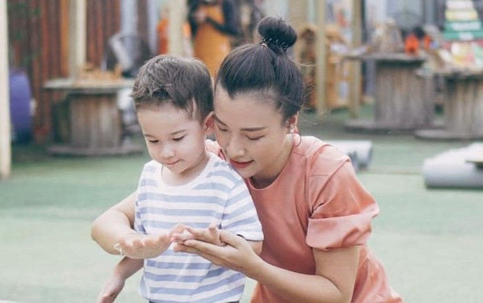 Hoàng Oanh tiết lộ con trai gặp vấn đề sức khỏe khiến người hâm mộ lo lắng Ảnh 2