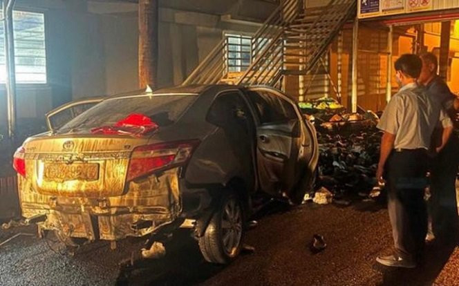 Nghi ngờ vợ có quan hệ ngoài luồng, người đàn ông lái xe đến công ty vợ rồi tự gây ra thảm kịch Ảnh 2