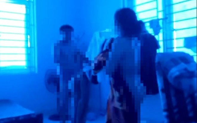 Cách chức nữ cán bộ Hội Phụ nữ xã 'không mảnh vải che thân' với chủ tịch xã Ảnh 2