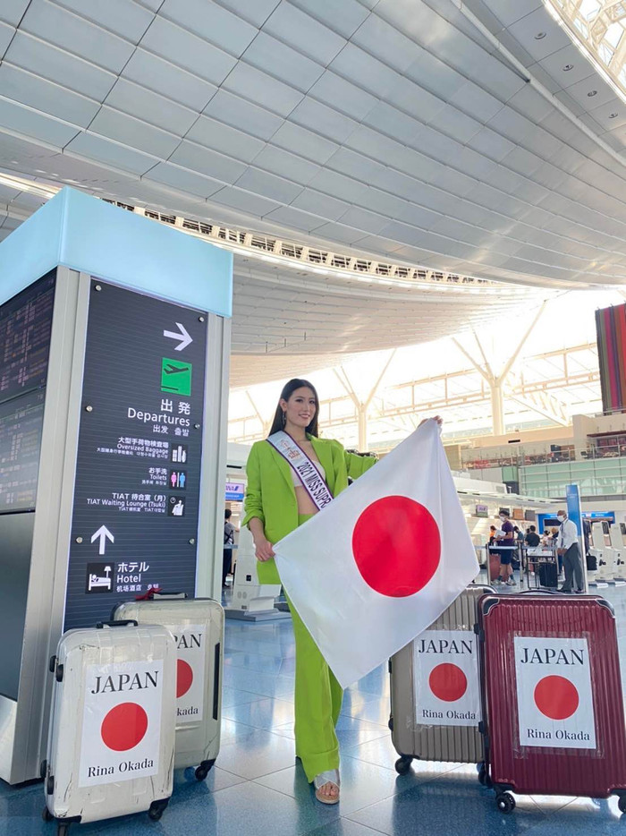 Bộ đồ màu xanh neon chính là gam màu được đại diện Nhật Bản lựa chọn.&nbsp;