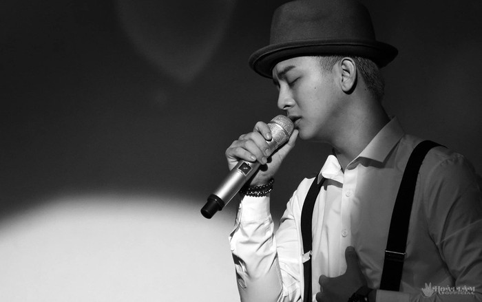 Sau 'Hoa nở không màu', Hoài Lâm chính thức 'đút túi' thêm MV 100 triệu view Ảnh 2