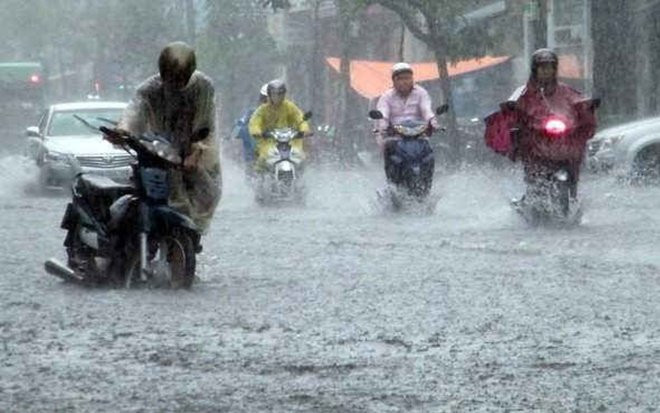 Vùng áp thấp vào Biển Đông, miền Bắc bước vào đợt mưa lớn kéo dài Ảnh 2