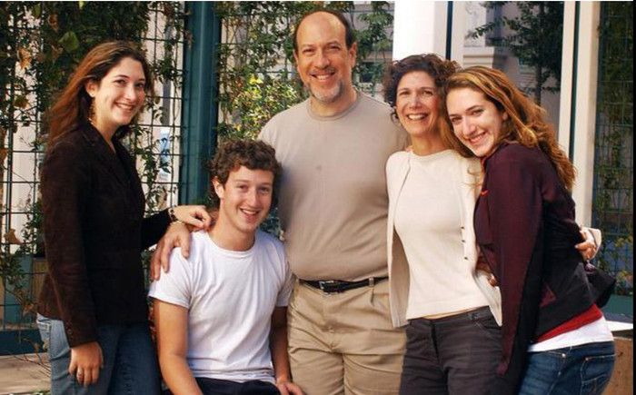 Chân dung ba người chị em gái của Mark Zuckerberg tài năng không kém cạnh anh trai Ảnh 2