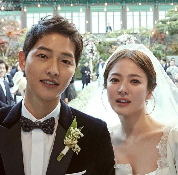 Trước tin tái hợp Song Hye Kyo, công chúng vui mừng khi Song Joong Ki hẹn hò với người này Ảnh 7