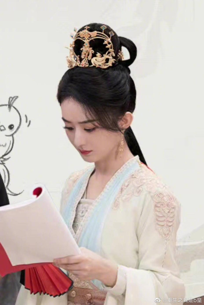 Lộ tạo hình mới của Triệu Lệ Dĩnh trong Dữ Phượng Hành, đẹp thế nào mà khán giả tấm tắc khen? Ảnh 3