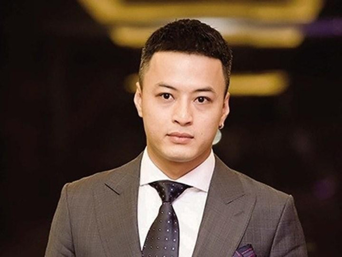 Hồng Đăng mất điện thoại khi đi công tác nước ngoài khiến vợ lo sốt vó Ảnh 1