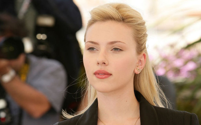 Học lỏm các chị đẹp Hollywood mẹo dưỡng da trắng hồng, sạch mụn bất chấp nắng hè Ảnh 2