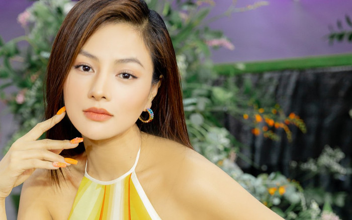 Vũ Thu Phương: 'Nhan sắc Việt ra đấu trường quốc tế yếu tiếng Anh, H'Hen Niê là một ví dụ' Ảnh 2