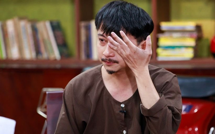 Hứa Minh Đạt nghẹn ngào kể về chuyện bố mẹ ly hôn, tuổi thơ phải đi ăn chực họ hàng Ảnh 2