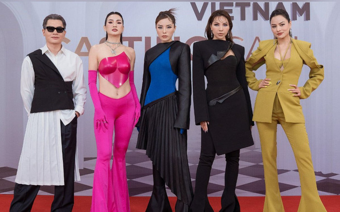 Siêu mẫu Anh Thư, hoa hậu Kỳ Duyên đồng loạt mặc khó hiểu tại cuộc thi người mẫu Ảnh 2