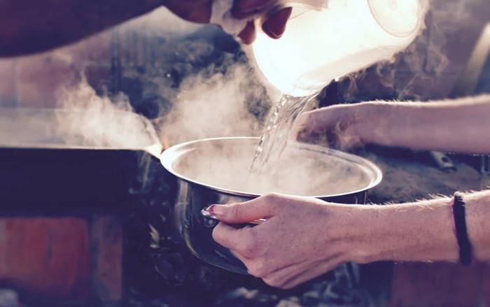 Chồng mơ ngủ về người phụ nữ khác, vợ 'sôi máu' có hành động gây thất kinh Ảnh 2