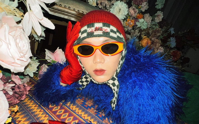 Biểu diễn lố lăng, TikToker Phạm Thoại té ngã trong sự kiện Ảnh 2