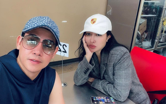 Phùng Ngọc Huy thoải mái xuất hiện bên 'tình tin đồn', đồng hành cùng nhau trong mọi sự kiện Ảnh 2