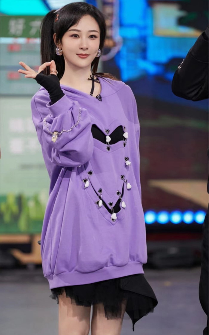 Dương Tử trong show Xin Chào Thứ 7 với tư cách khách mời.