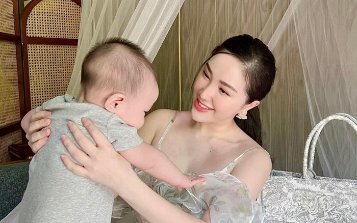 Bảo Thy có phản ứng ra sao khi bị cư dân mạng nhắc nhở cách chăm con Ảnh 2