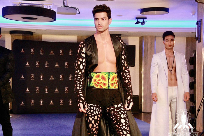 Nối tiếp Kim Duyên, đại diện Việt Nam tại Mister Supranational lọt Top 5 phần thi Model Ảnh 2