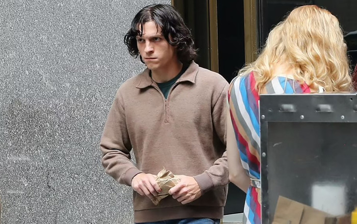 Tom Holland bị bảo vệ đuổi tại phim trường, chuyện gì đây? Ảnh 2