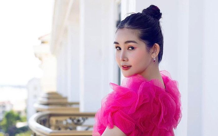 Lê Âu Ngân Anh xưng hô 'chú-cháu' với chồng sắp cưới, khen ngợi chất lừ khiến dân tình trầm trồ Ảnh 2