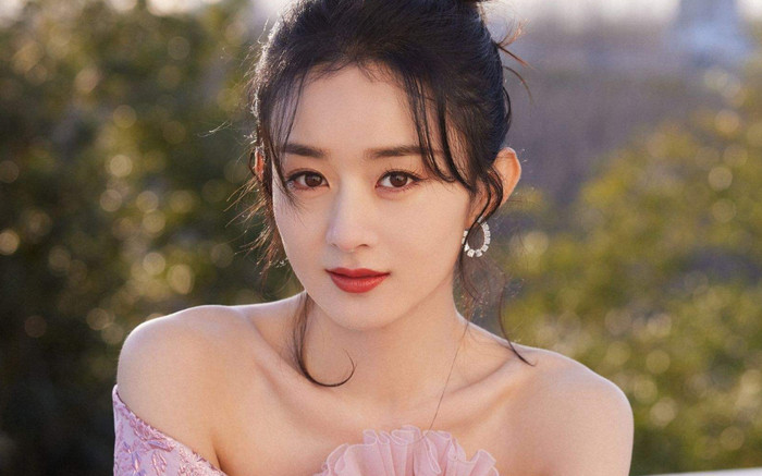 Triệu Lệ Dĩnh: 7 năm chật vật với hai mối tình thất bại, từng bước trở thành nữ thần Cbiz Ảnh 2