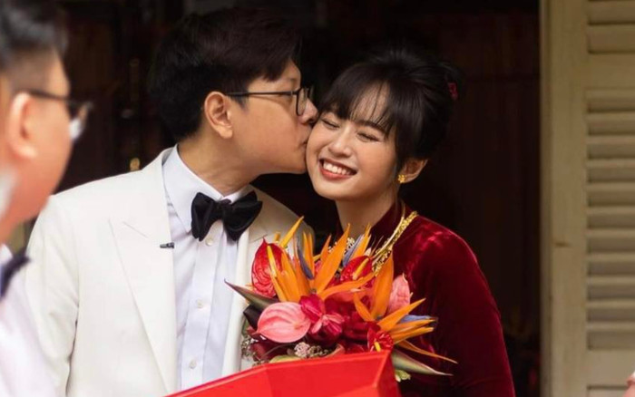 Đôi trai tài gái sắc nổi tiếng của Esports về chung một nhà Ảnh 2