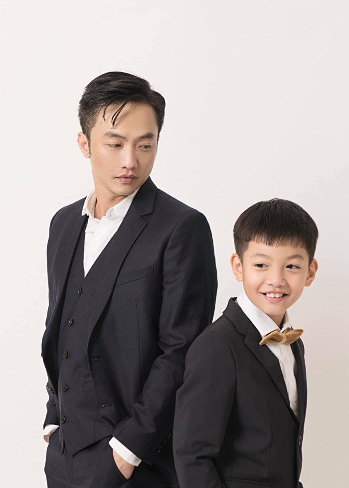 Những cặp bố con trong Vbiz giống nhau 'một chín một mười' Ảnh 4