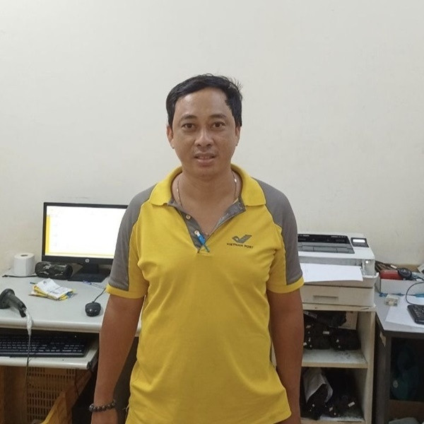 Chân dung nam shipper thật thà