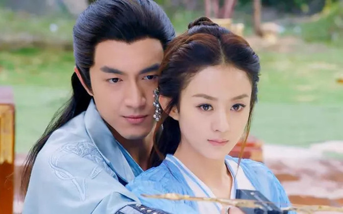 Sự thật dở khóc dở cười cảnh 'bế kiểu công chúa' trên phim: Triệu Lệ Dĩnh suýt 'sấp mặt' vì Lâm Canh Tân Ảnh 2