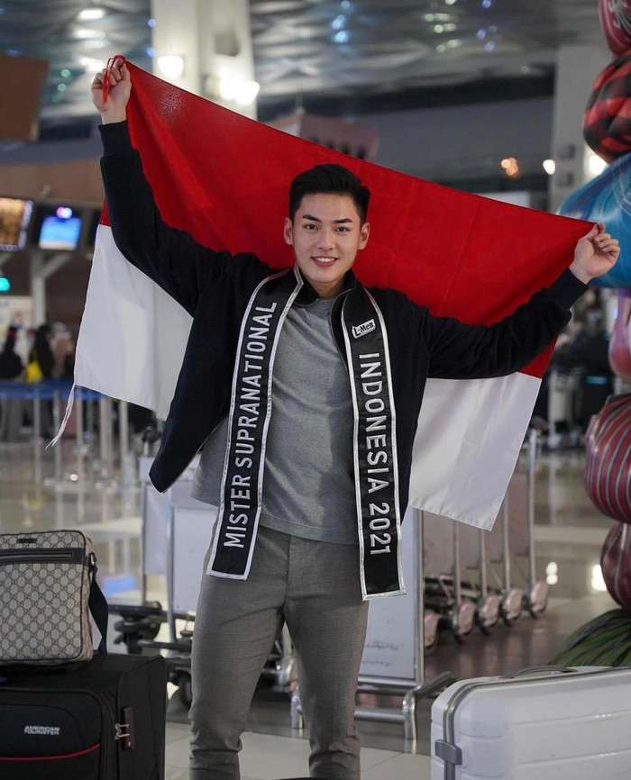 In tư đối thủ khiến đại diện Việt Nam ở Mister Supranational dè chừng: Trai đẹp 21 tuổi, body 6 múi mlem Ảnh 4