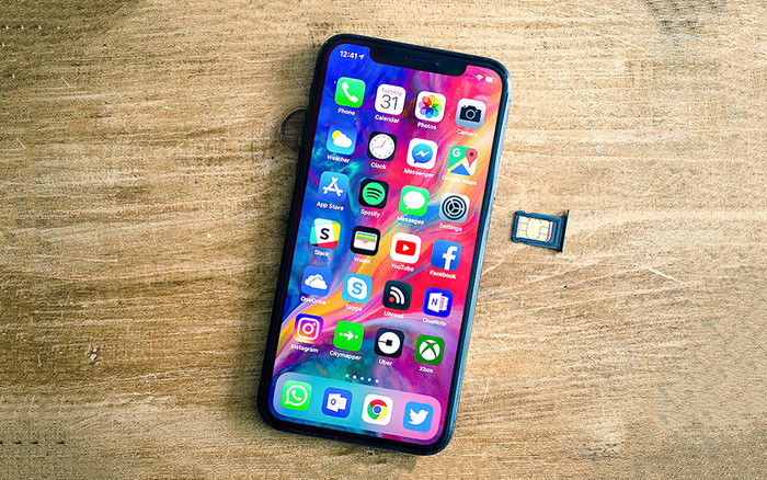 Vì sao iPhone lock hiện đang được bán với giá siêu rẻ Ảnh 2