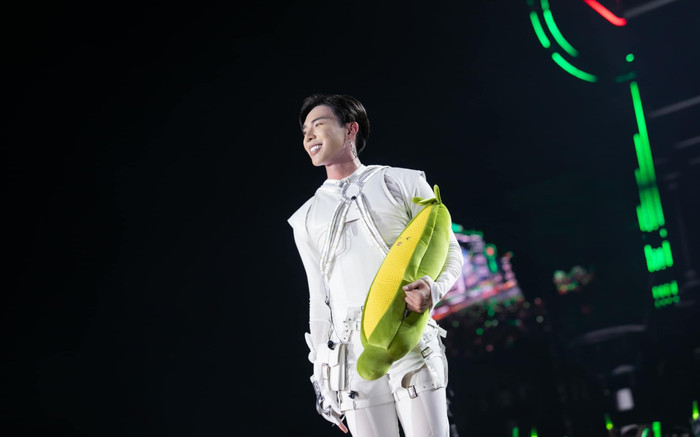 Sang Mỹ lưu diễn, liệu 'Bắp luộc đê' có còn theo chân ERIK? Ảnh 2