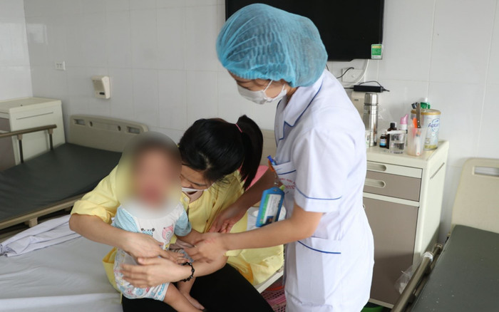 Đang xuất hiện hàng loạt ca mắc cúm A, dấu hiệu nhận biết và cách chăm sóc, phòng bệnh Ảnh 2